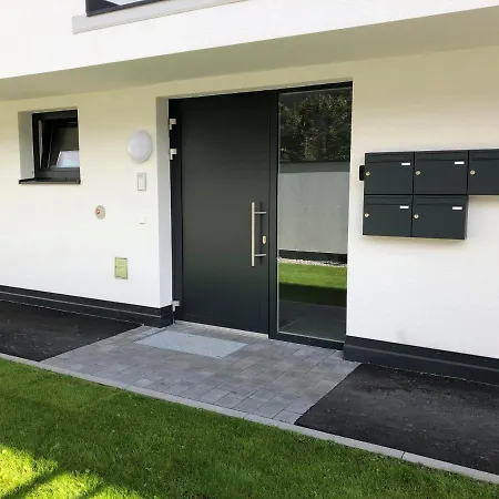 - Neualm Center * Schladming